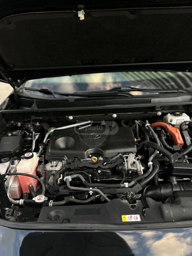 Toyota RAV 4 - фото 8