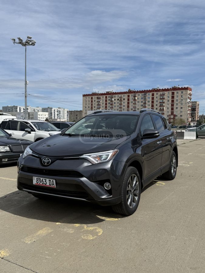 Toyota RAV 4 - фото 2