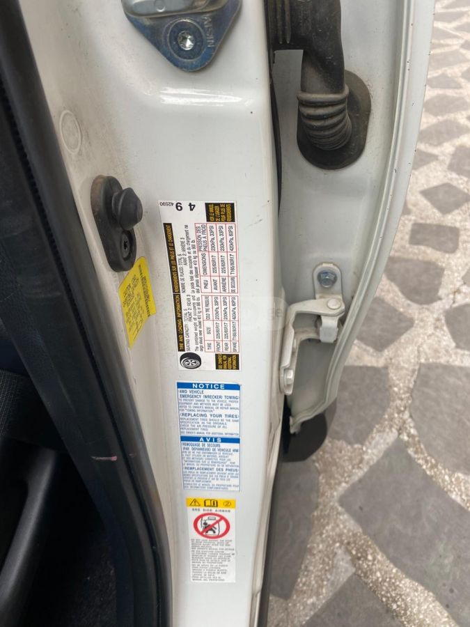 Toyota RAV 4 - фото 9