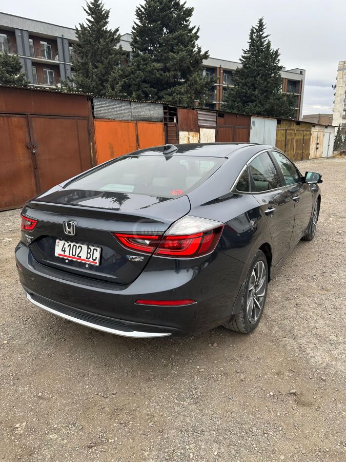 Honda Insight - фото 9