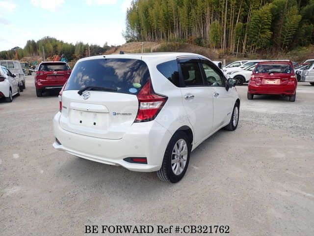 Nissan Note - фото 10