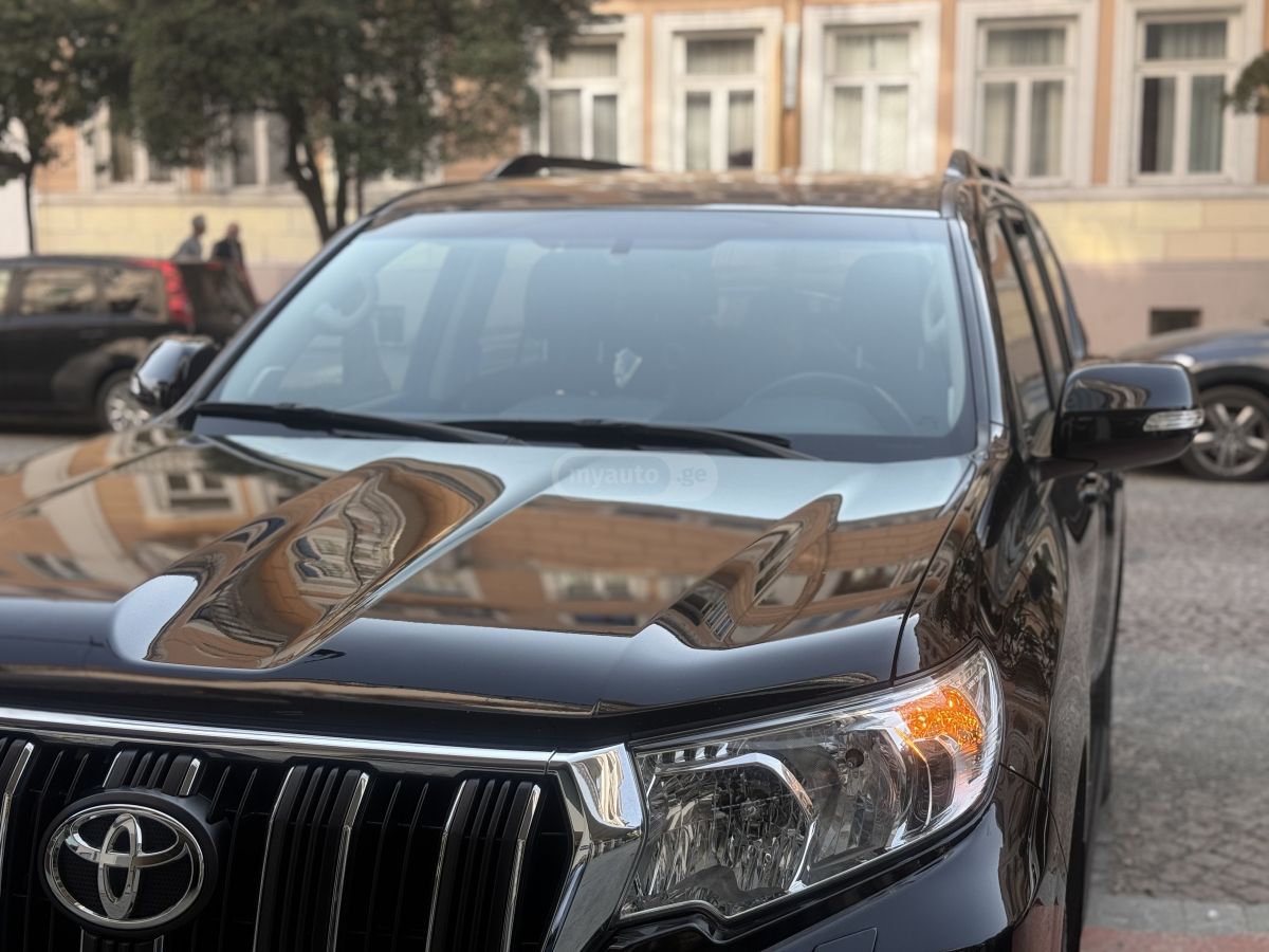 Toyota Land Cruiser Prado - фото 2
