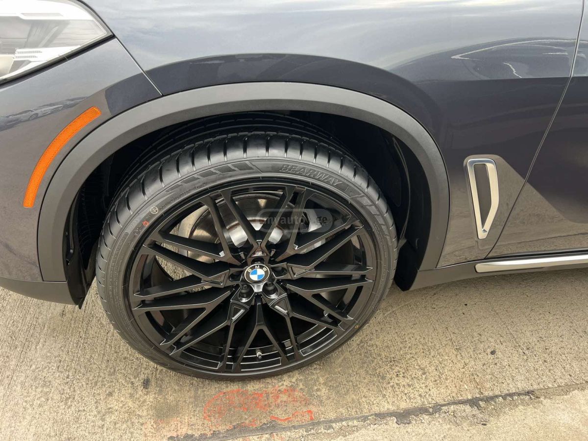 BMW X5 - фото 13