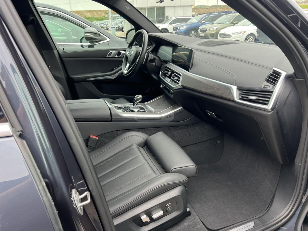 BMW X5 - фото 4
