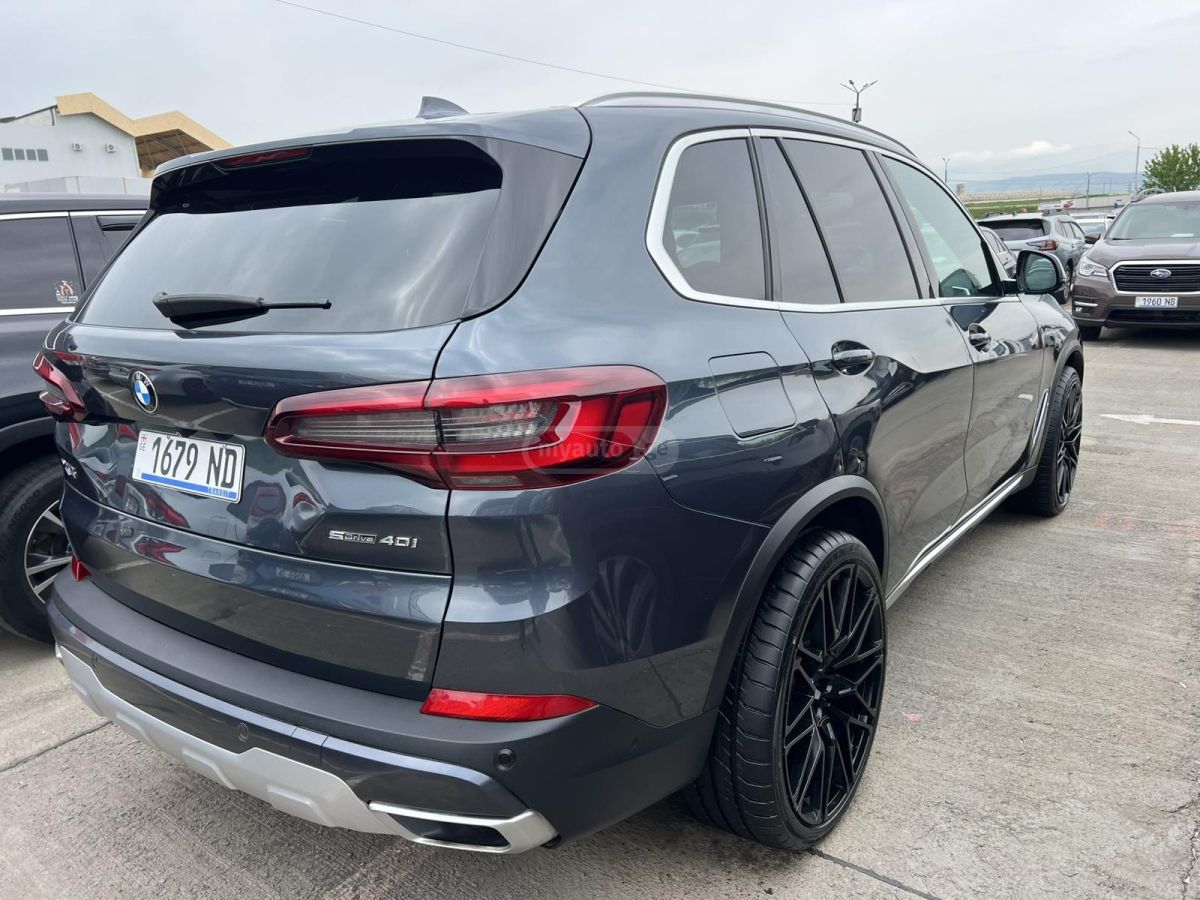 BMW X5 - фото 7