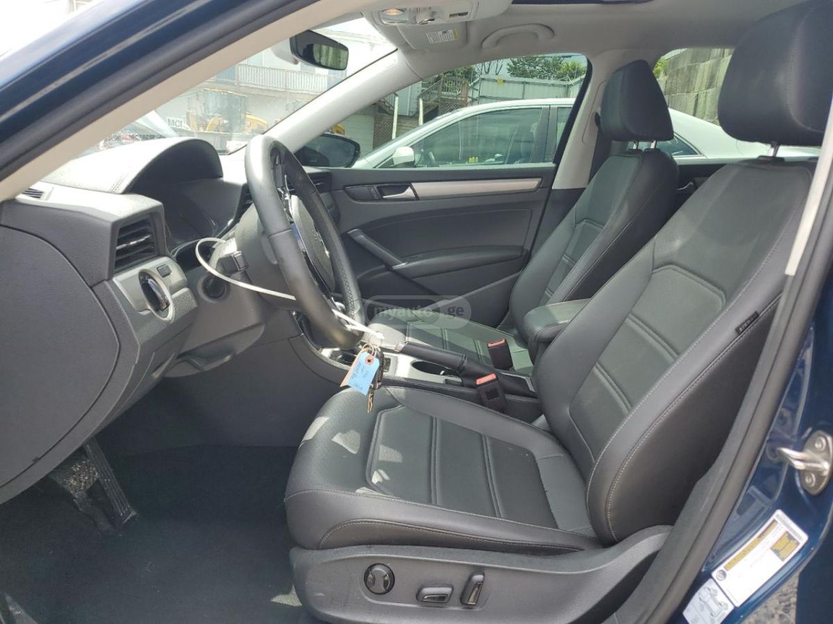 Volkswagen Passat 2022 — миниатюра 7