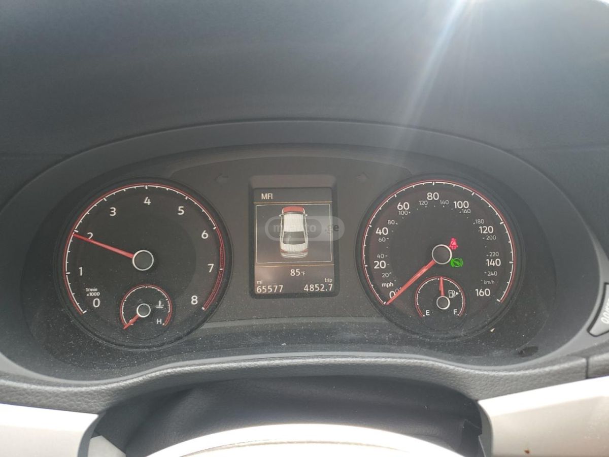 Volkswagen Passat 2022 — миниатюра 9