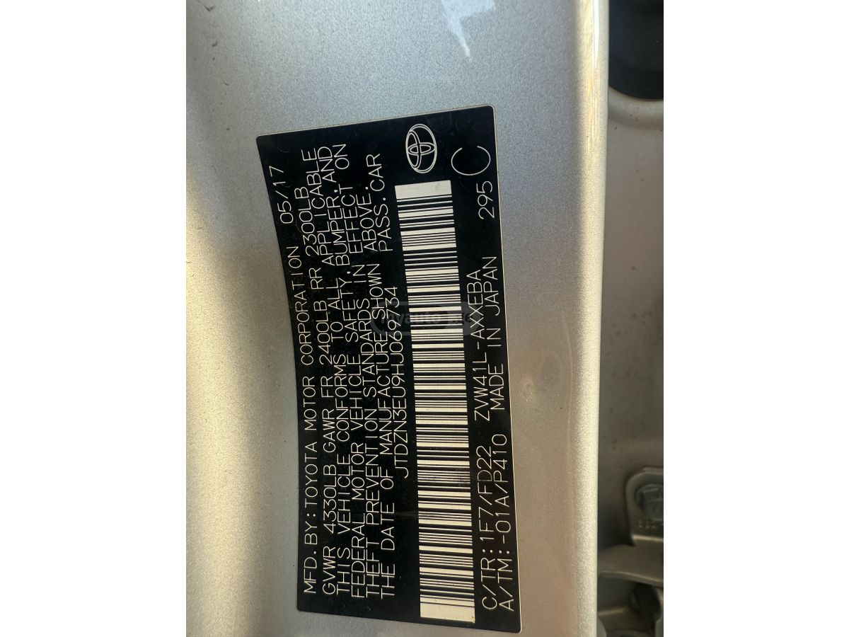 Toyota Prius V - фото 13