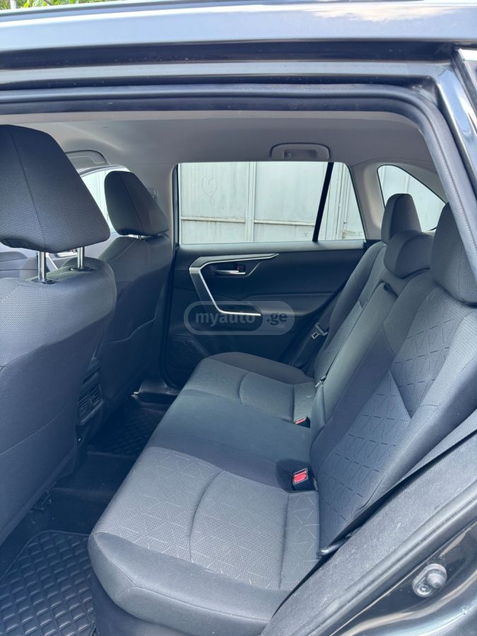 Toyota XLE 4dr All-Wheel Drive Automa — миниатюра 13