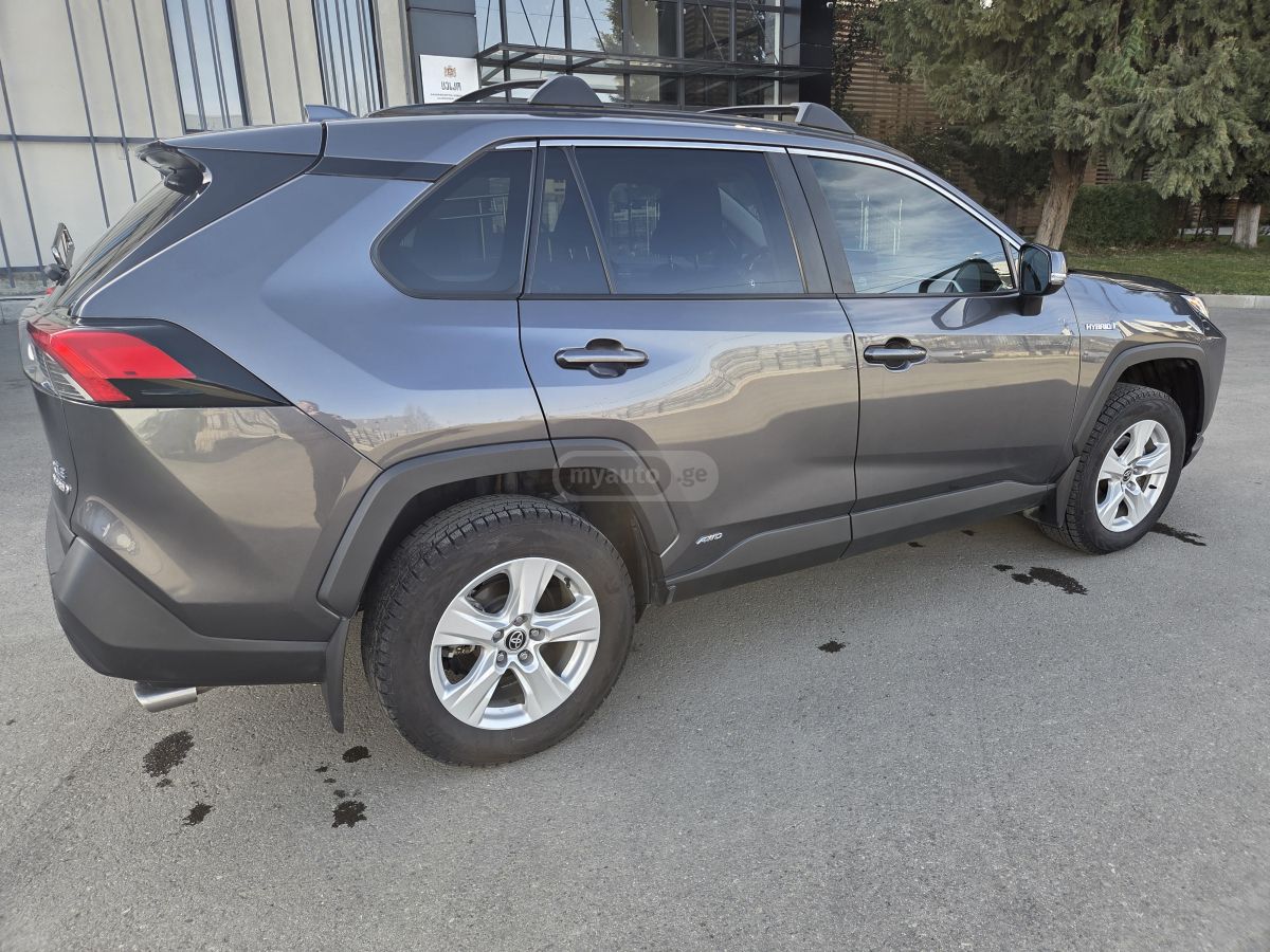 Toyota XLE 4dr All-Wheel Drive Automa — миниатюра 4