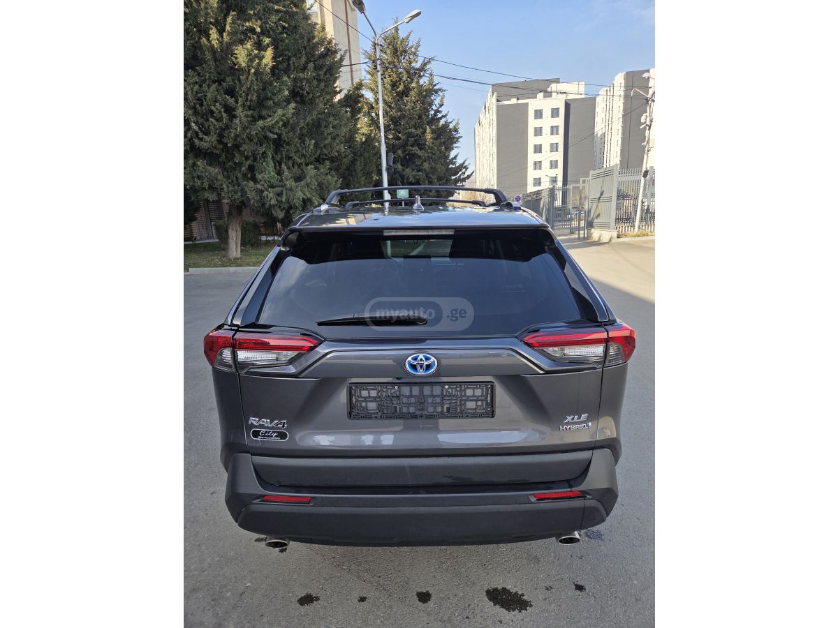 Toyota XLE 4dr All-Wheel Drive Automa — миниатюра 6