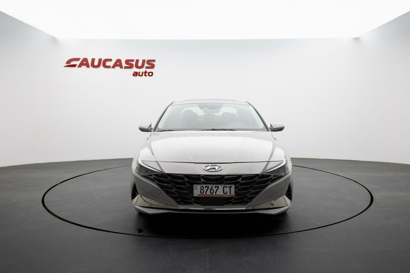 Hyundai Elantra - фото 2