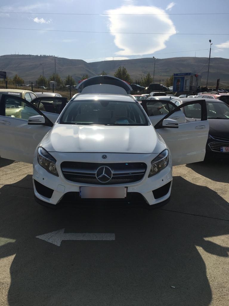 Mercedes-BenzGLA 250