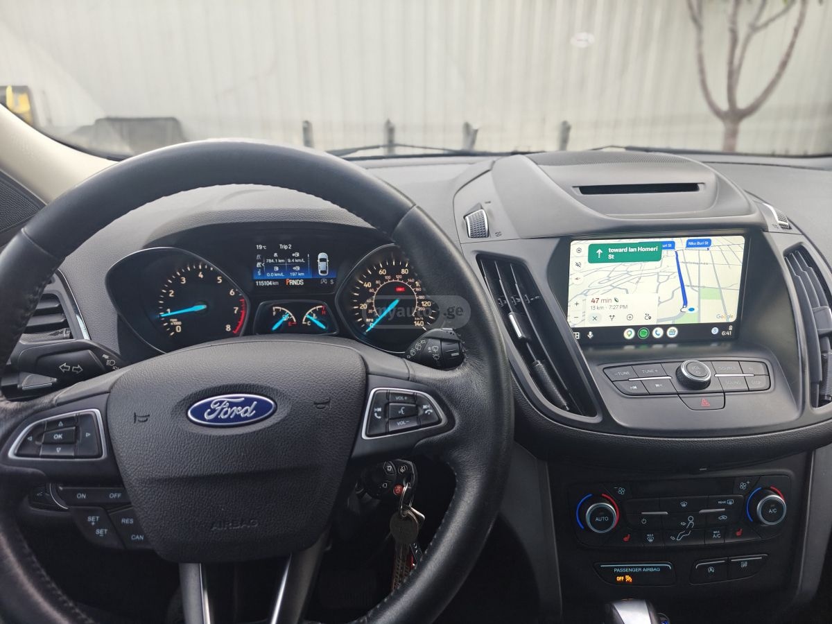 Ford Escape - фото 2