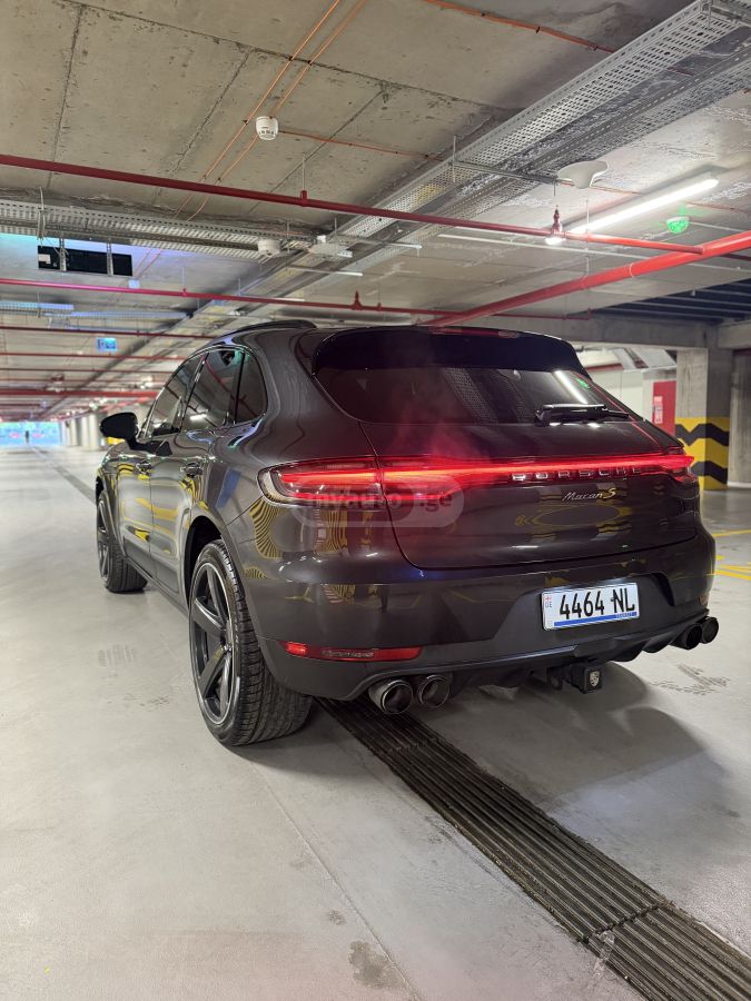 Porsche Macan - фото 12