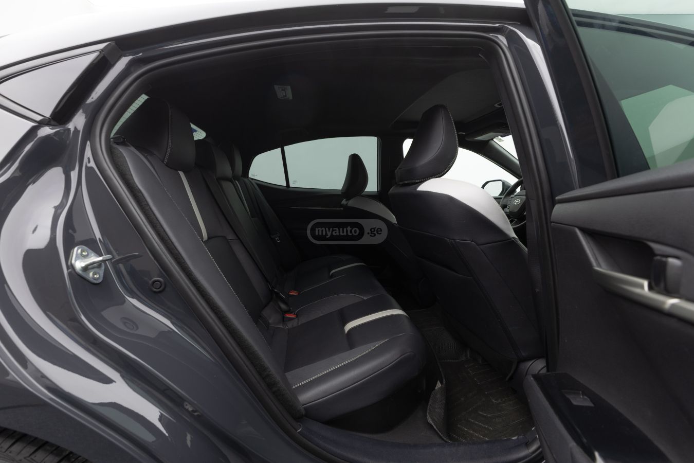 Toyota Toyota Camry — миниатюра 9