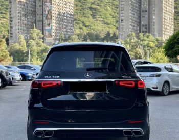 Mercedes-BenzGLS 4502020