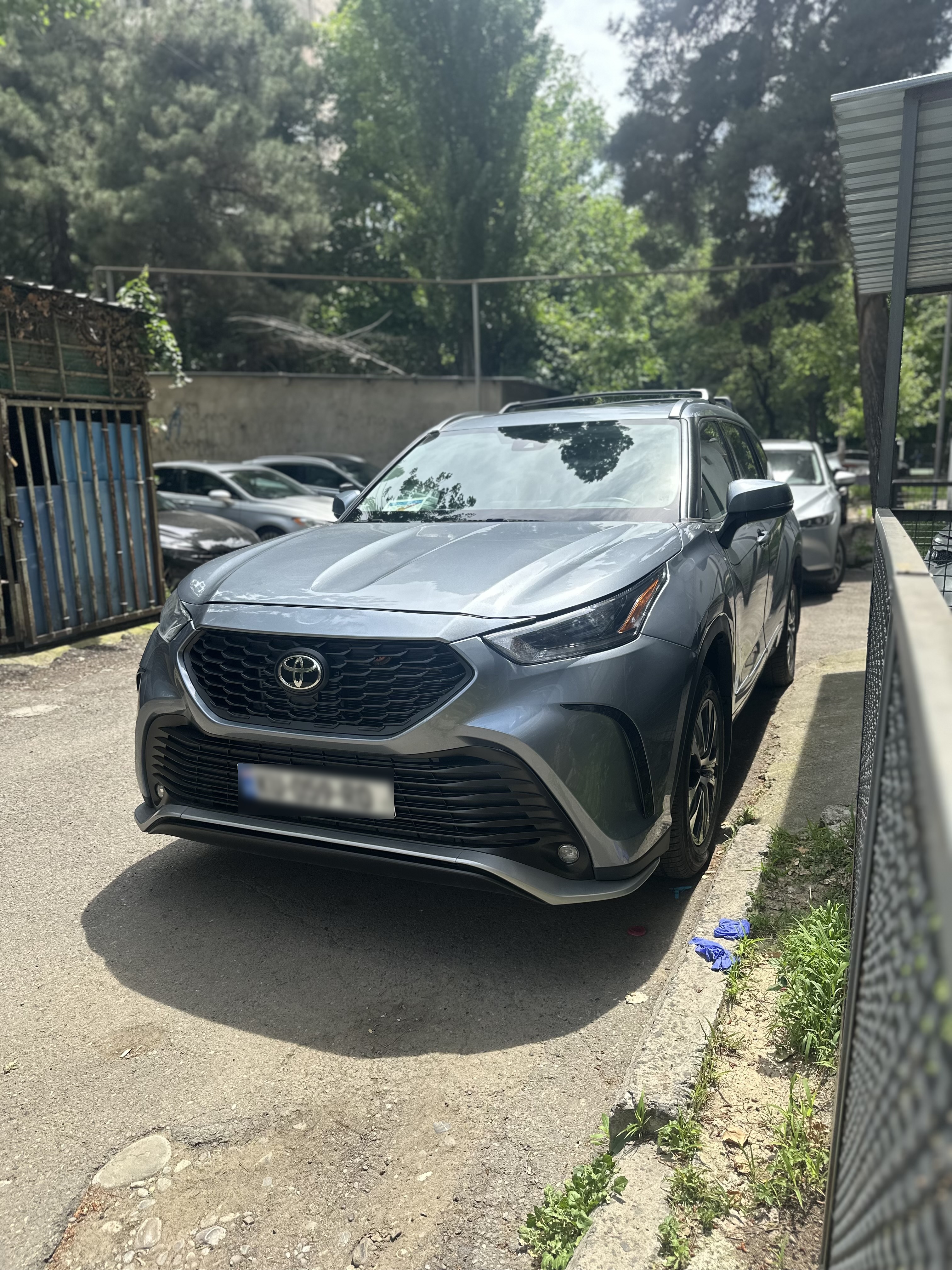 Toyota Highlander - фото 2