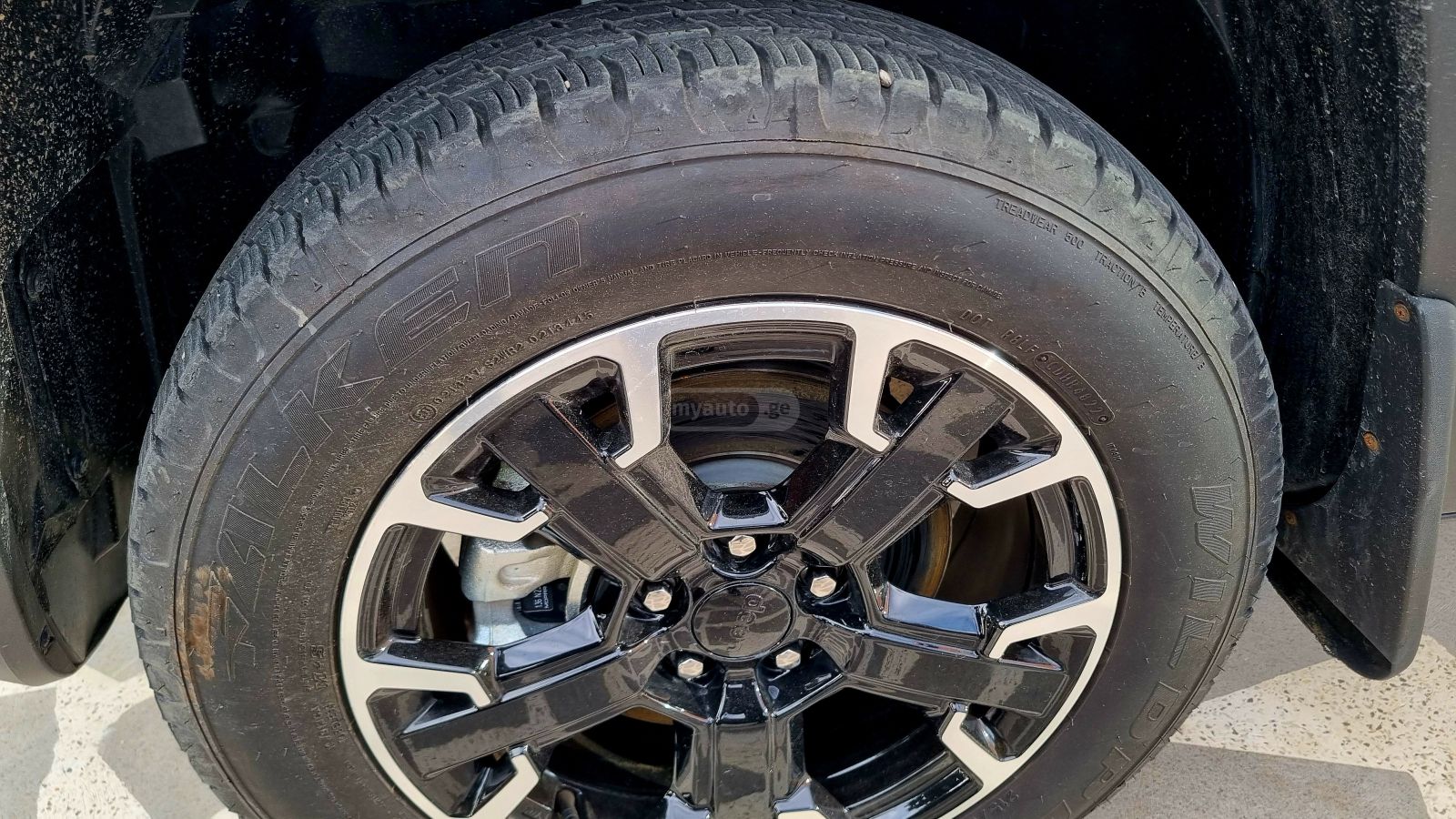 Jeep Renegade - фото 11