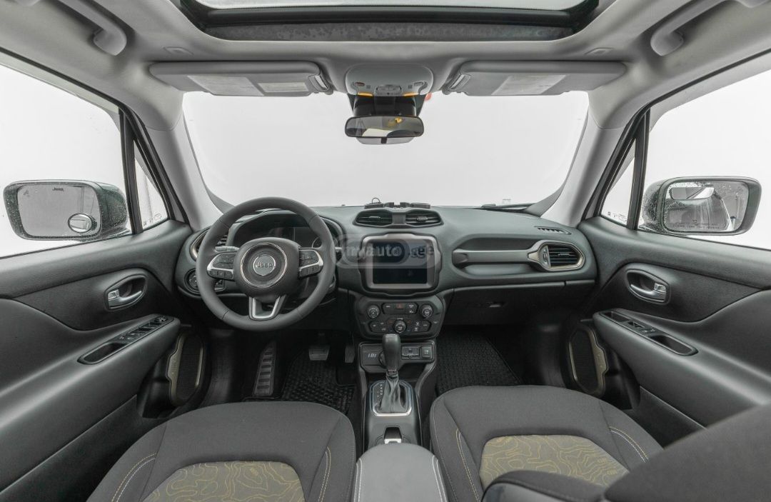 Jeep Renegade - фото 2