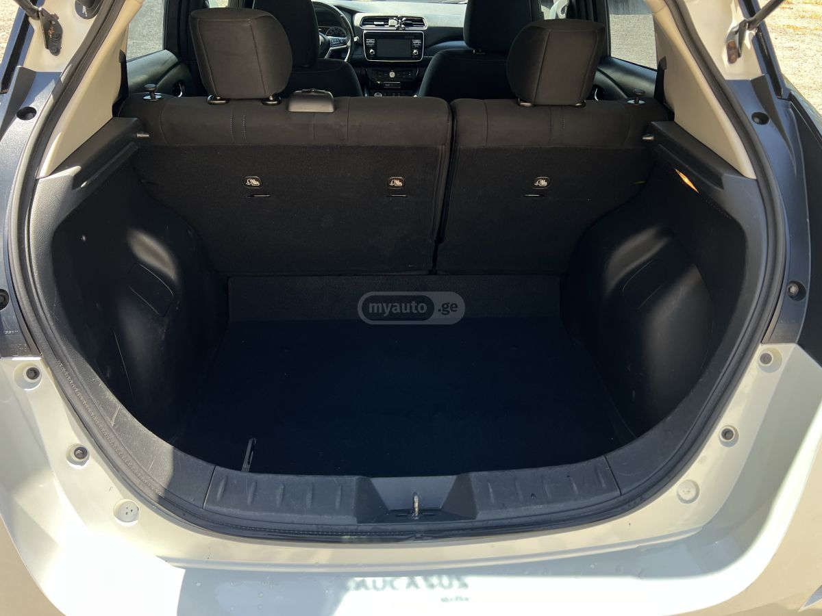 Nissan Leaf - фото 3