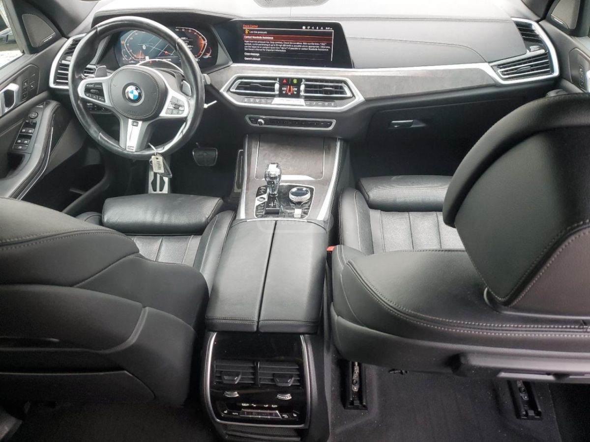 BMW xDrive40i 4dr All-Wheel Drive — миниатюра 8