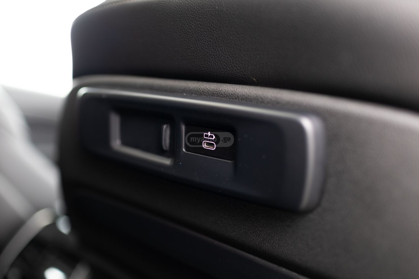 BMW X6 - фото 11