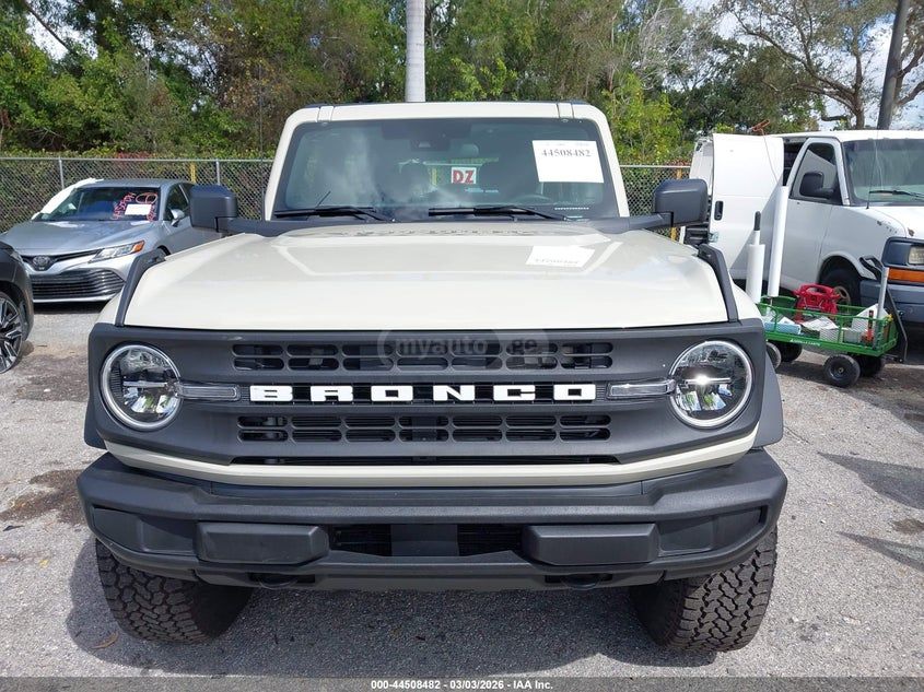 Ford Bronco - фото 11