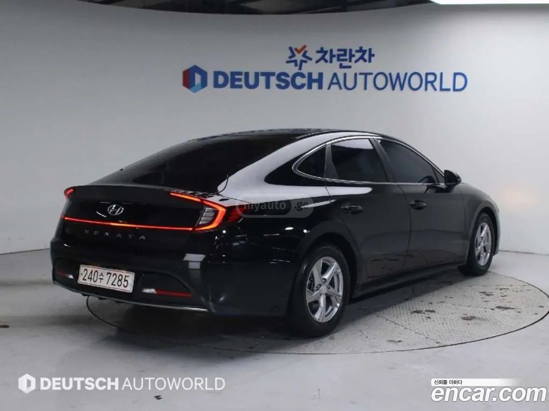 Hyundai Sonata - фото 2