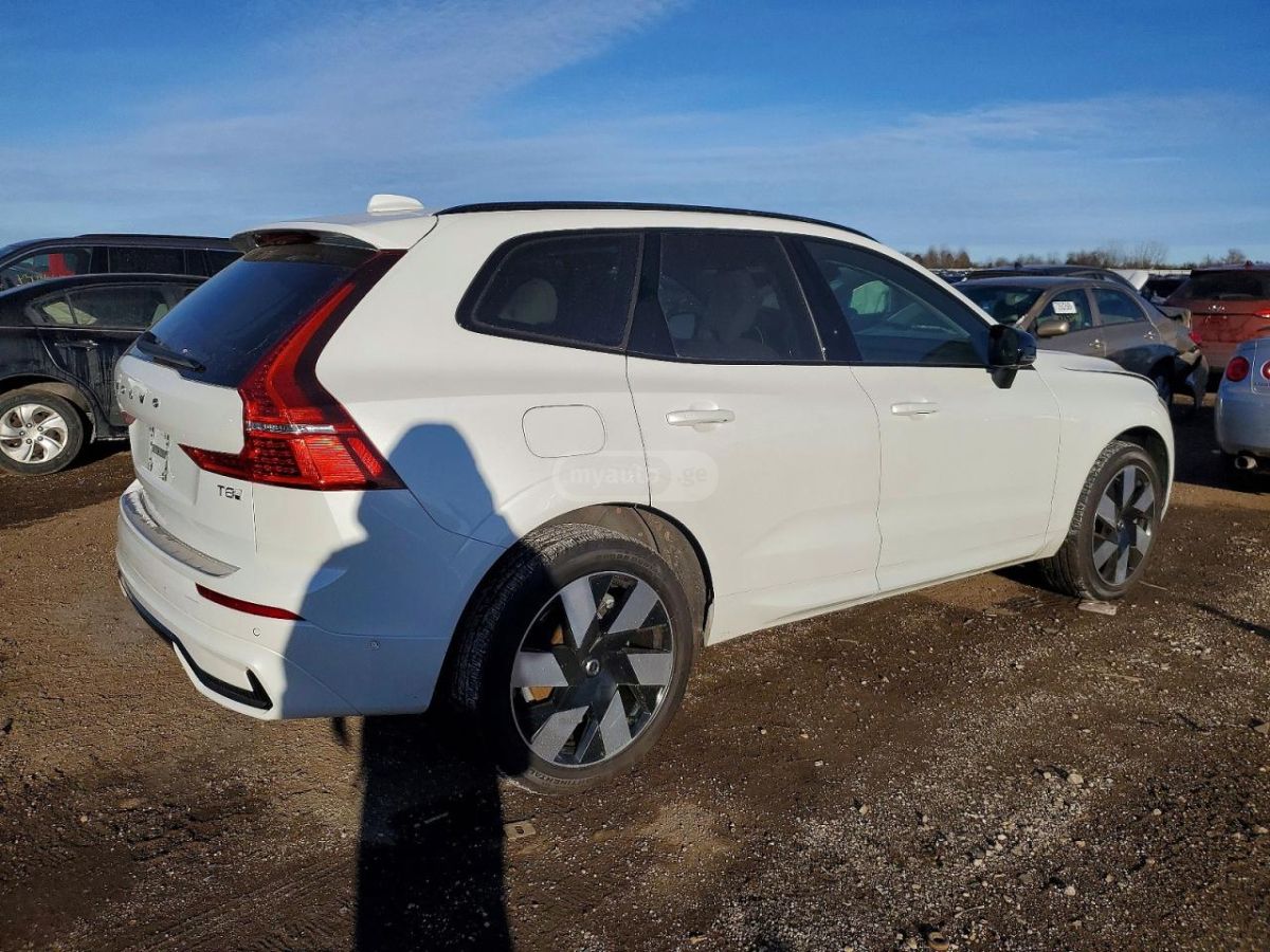 Volvo XC 60 2025 — миниатюра 2