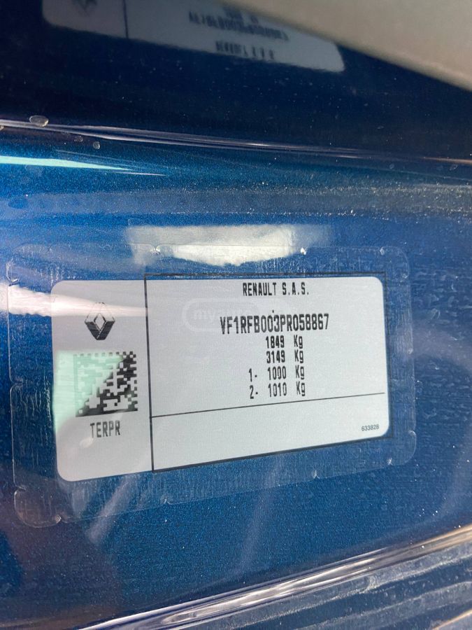 Renault Megane - фото 11