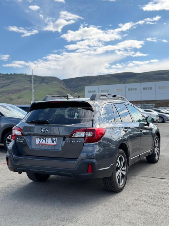 Subaru Outback - фото 6