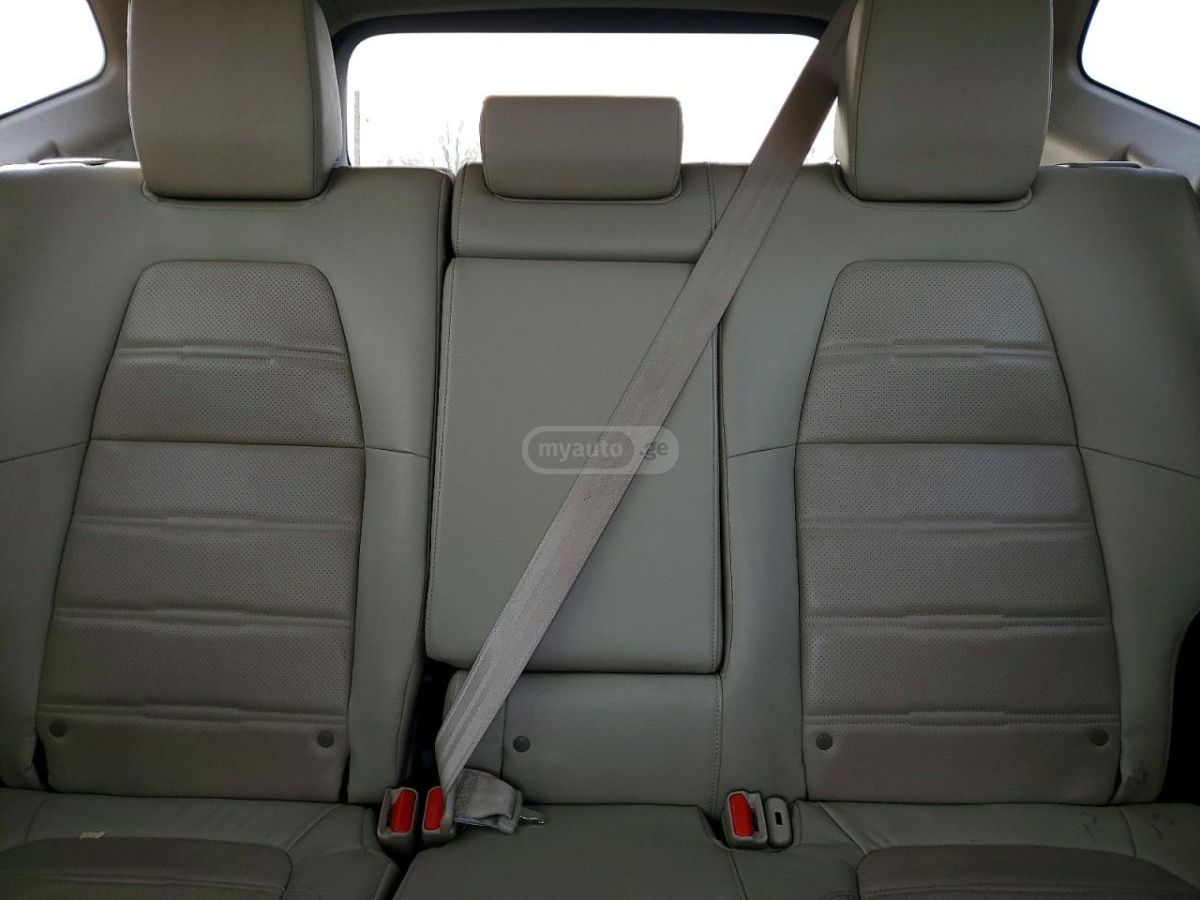 Honda CR-V - фото 10