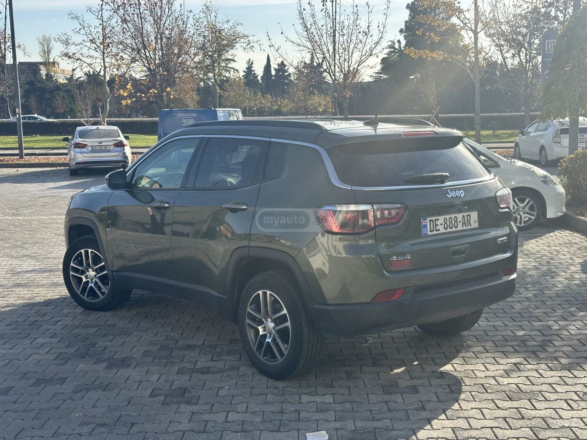 Jeep Compass - фото 3