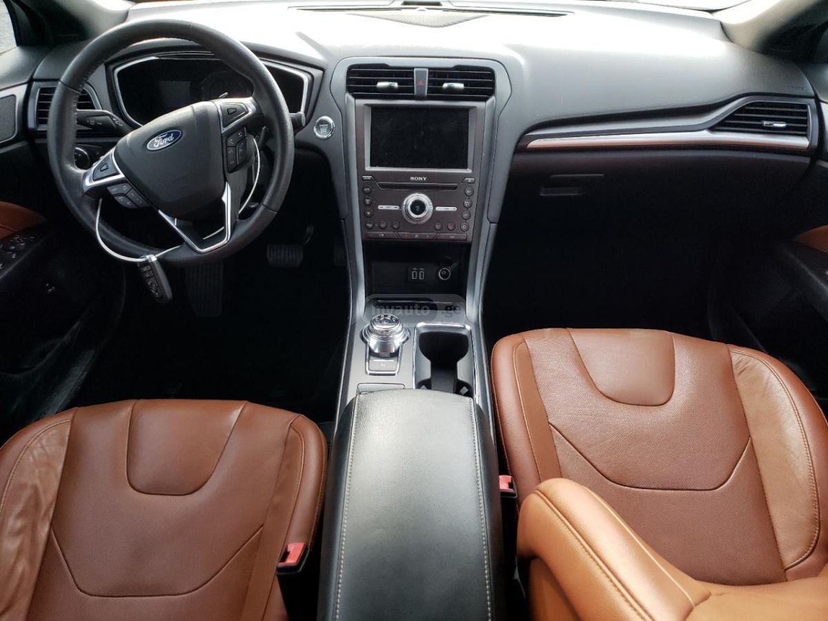 Ford Fusion - фото 8