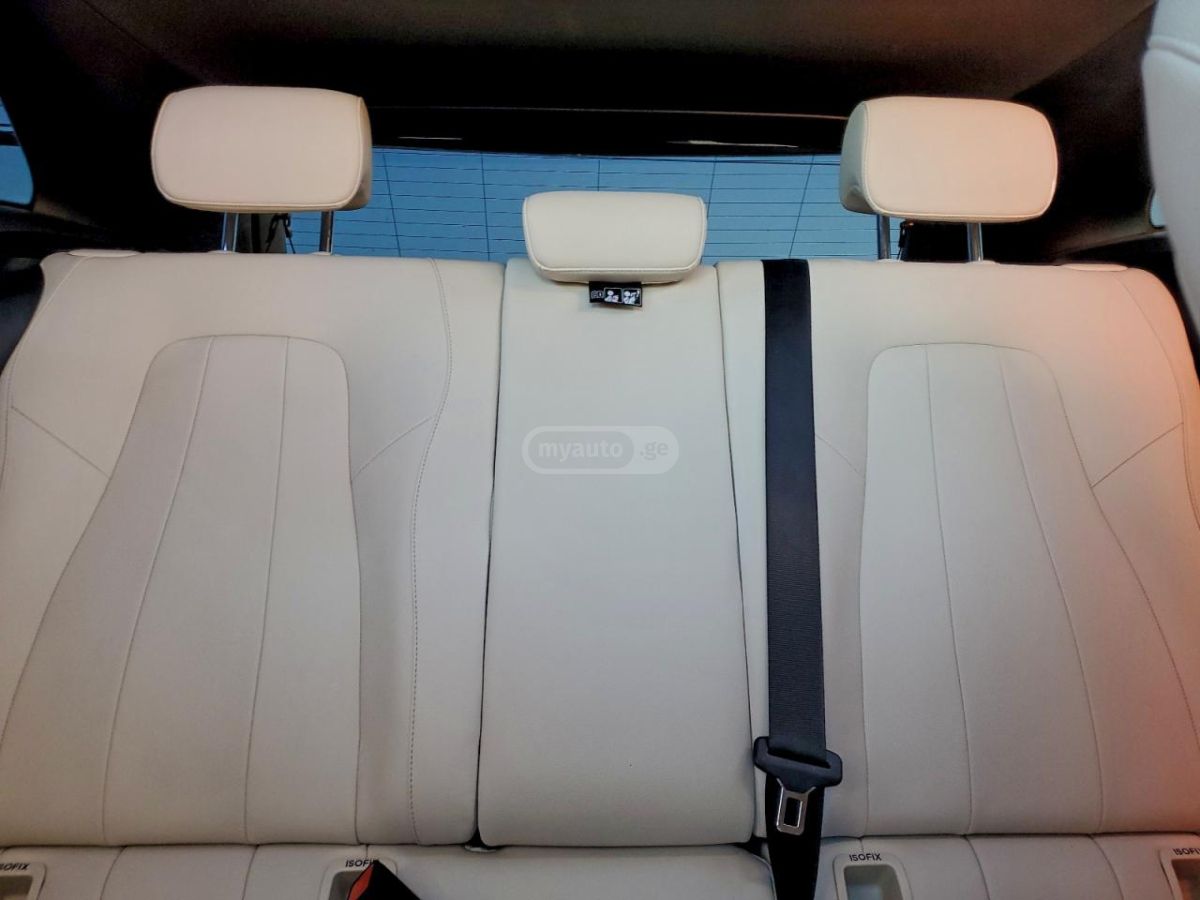 Mercedes-Benz GLA 250 - фото 10