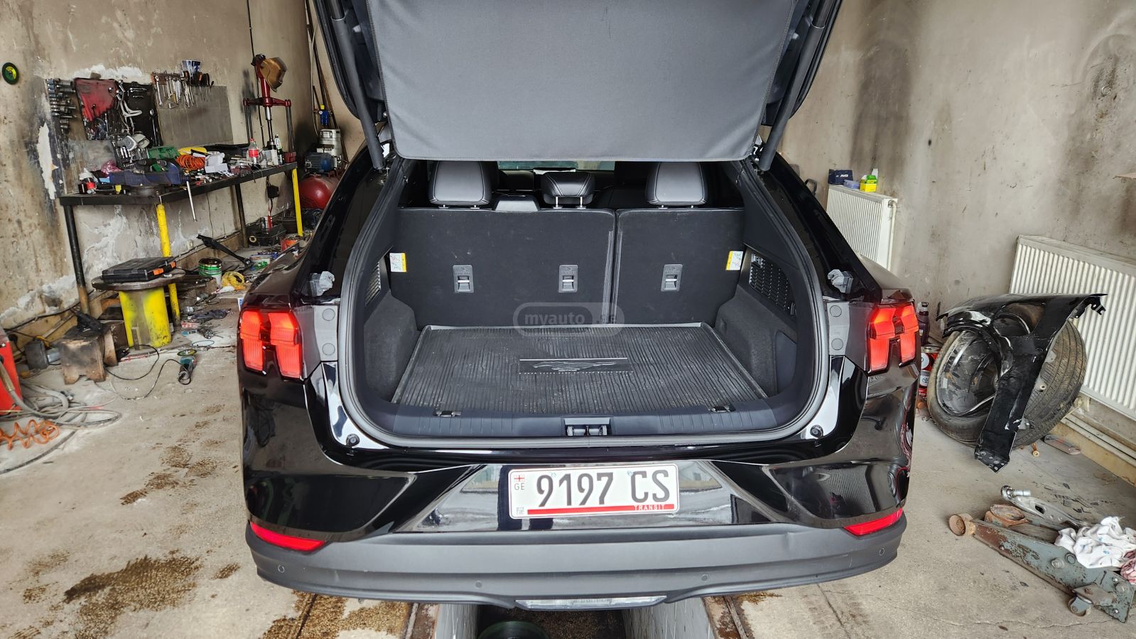 Ford Premium — миниатюра 10