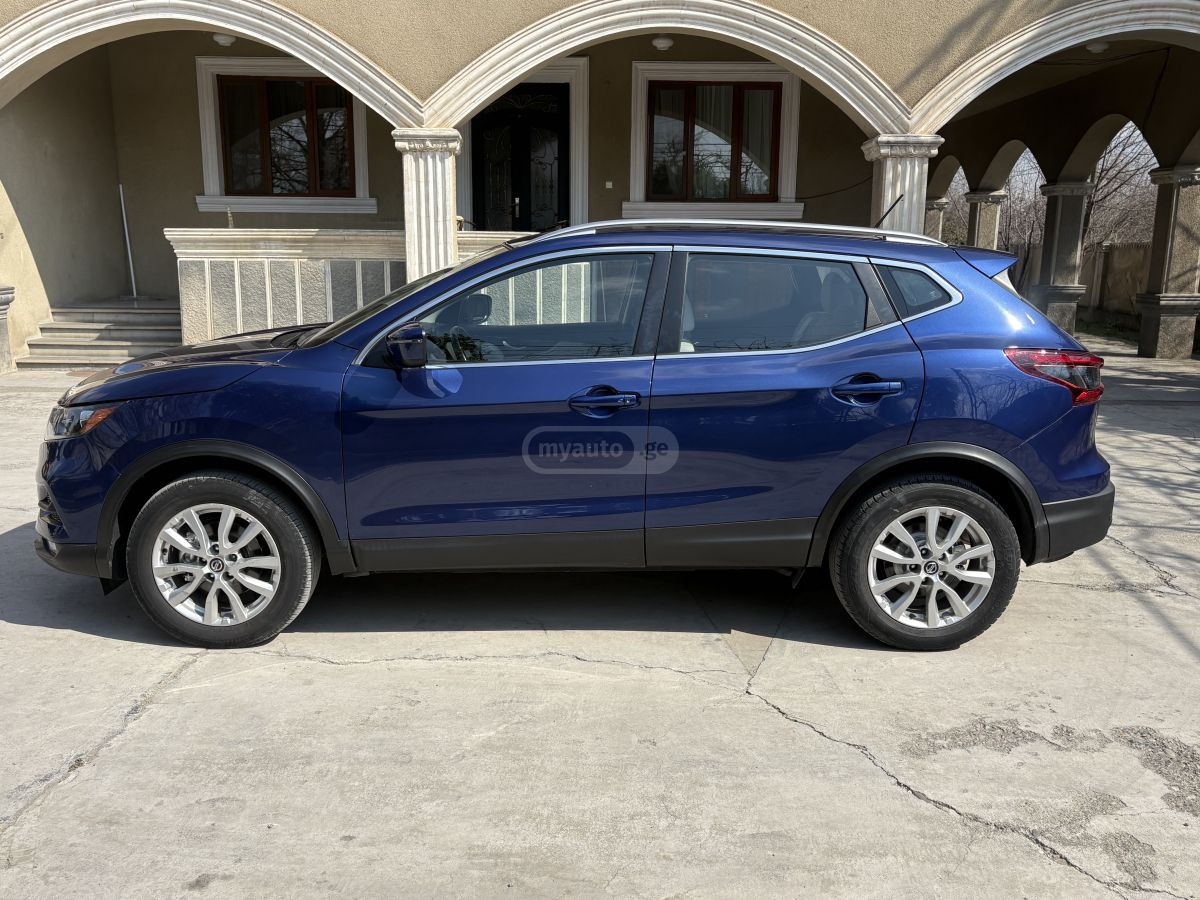 Nissan Rogue Sport SL 4dr All-Wheel Drive CVT 2022 — миниатюра 2