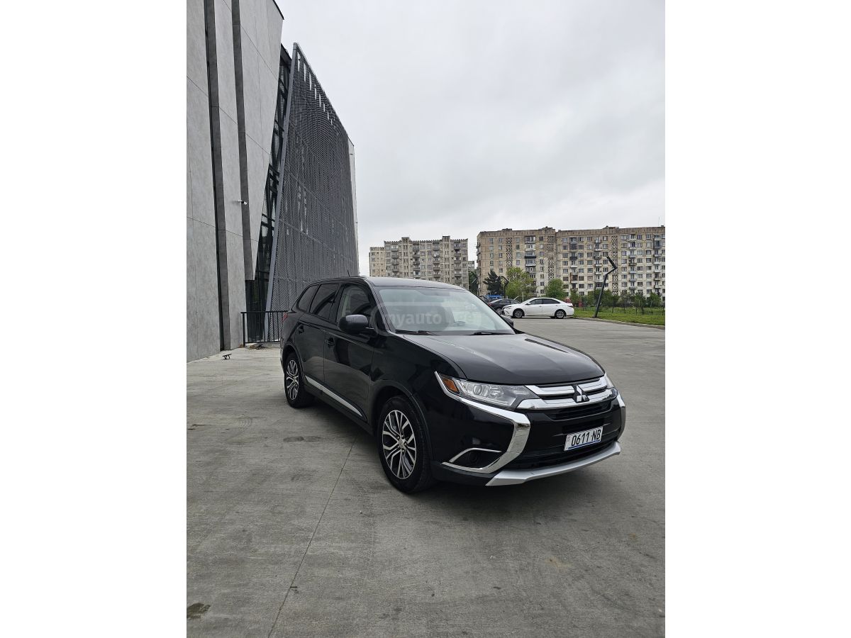 Mitsubishi Outlander - фото 2
