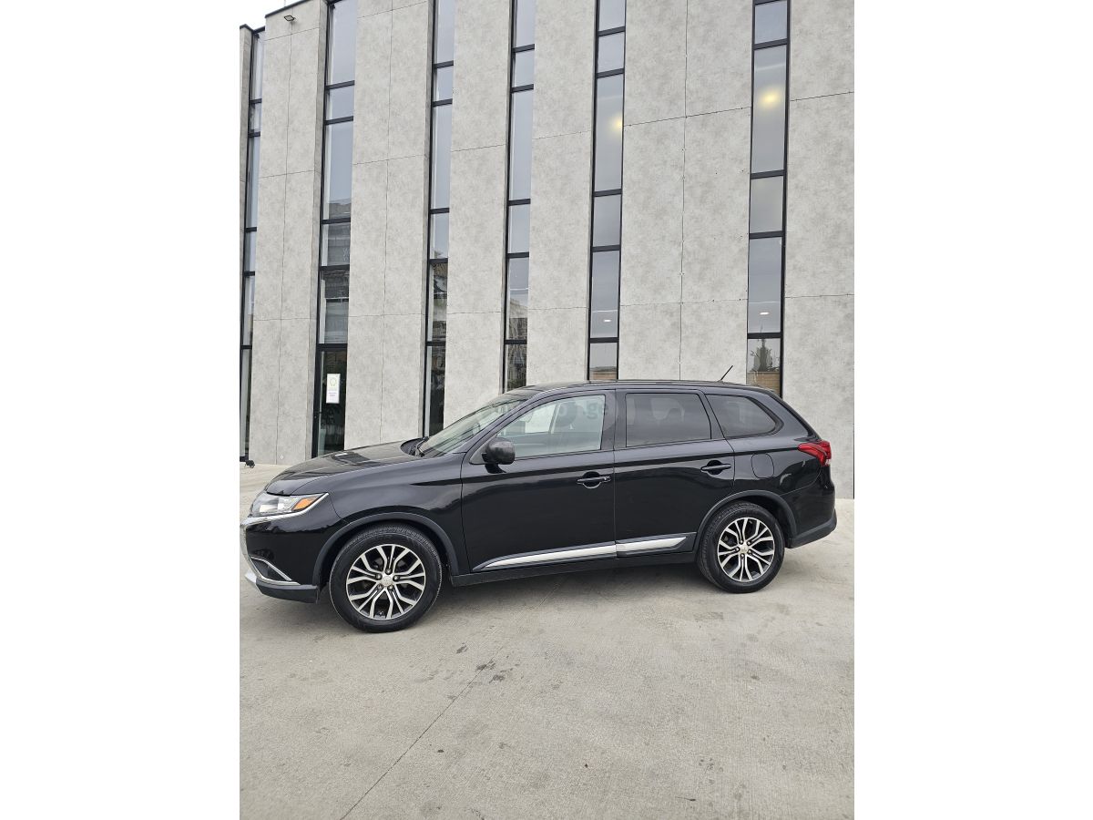 Mitsubishi Outlander - фото 3