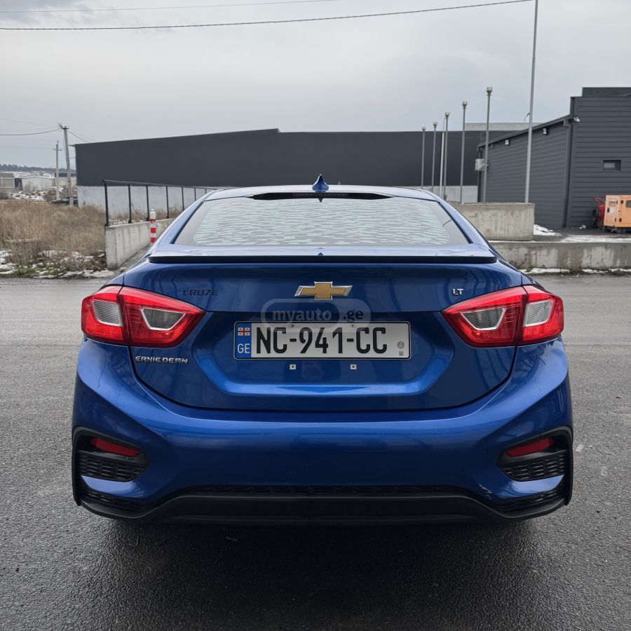 Chevrolet Cruze - фото 7