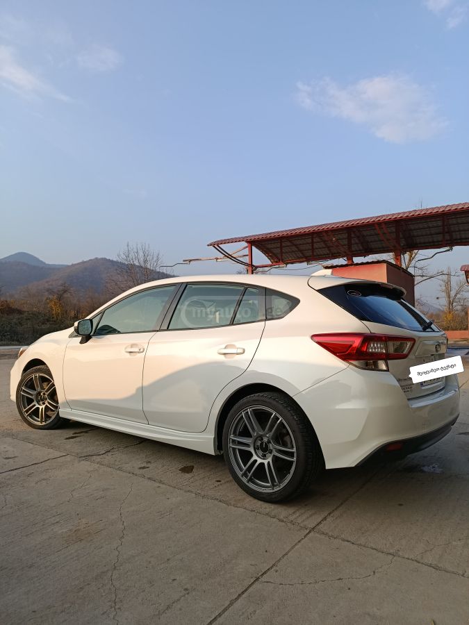 Subaru Impreza - фото 4