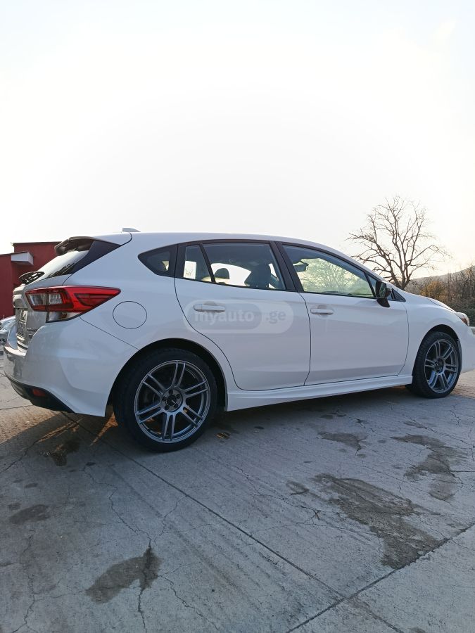 Subaru Impreza - фото 5