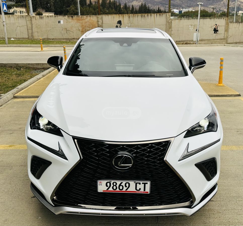 Lexus NX 300 - фото 7