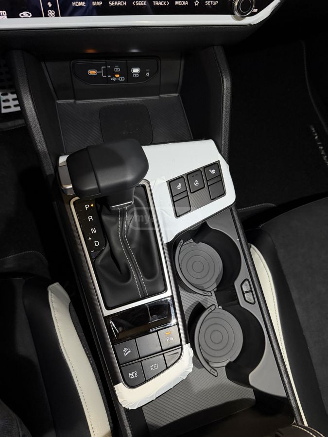 Kia ПРОХОДНОЙ 156 Л.С — миниатюра 15