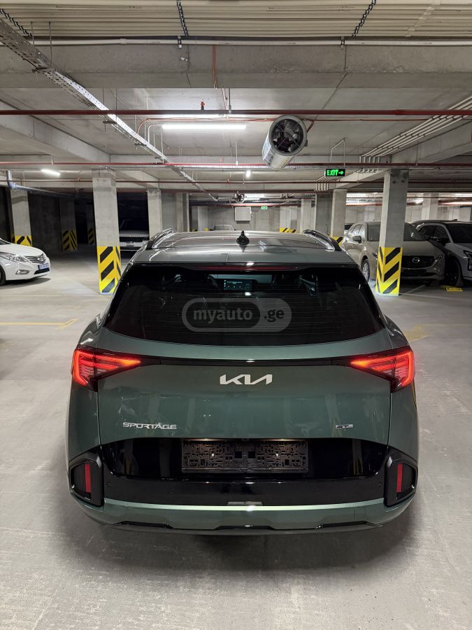 Kia ПРОХОДНОЙ 156 Л.С — миниатюра 6