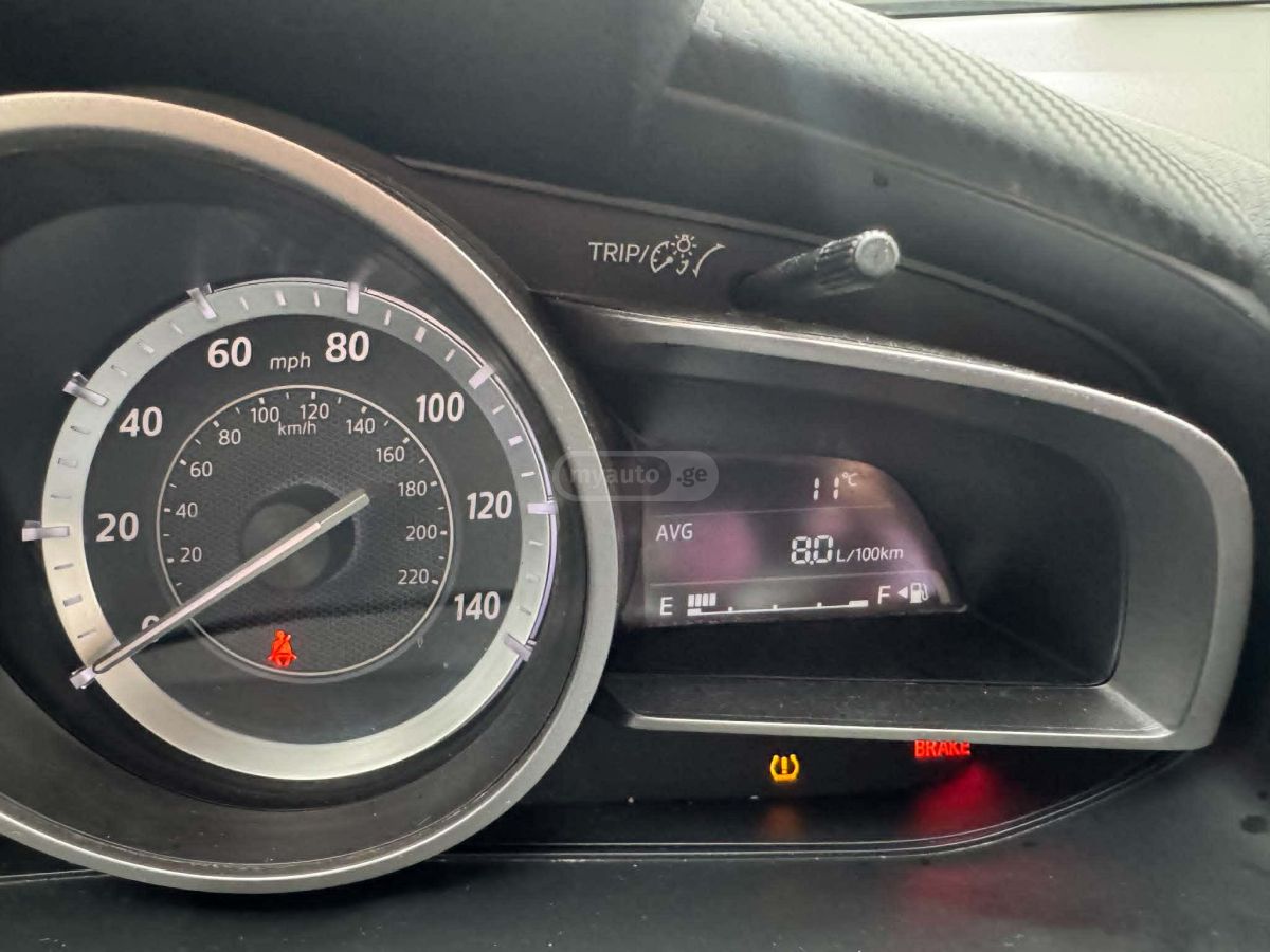 Mazda CX-3 - фото 12