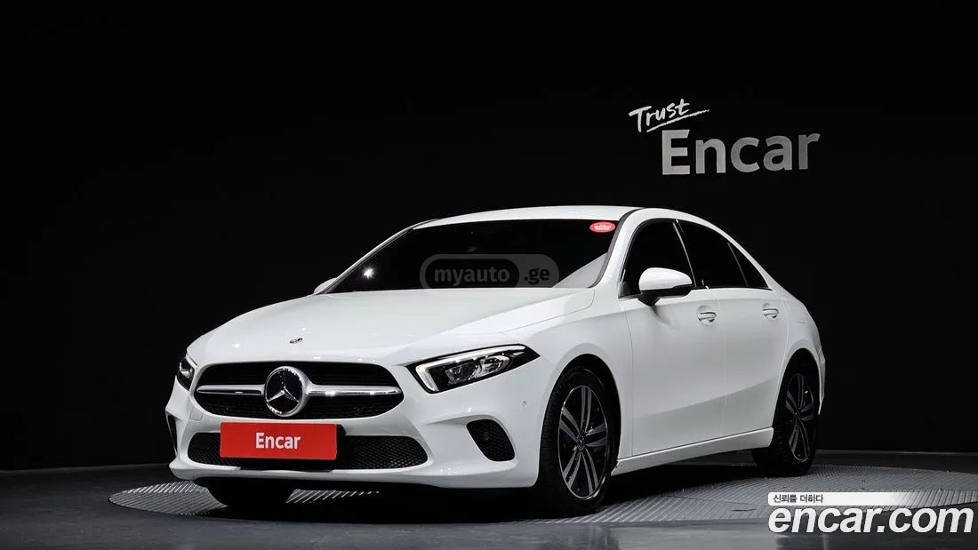 Mercedes-Benz A 45 AMG 2021 — миниатюра 1