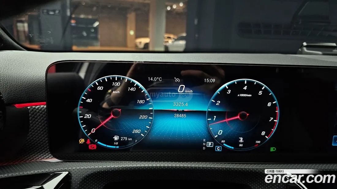 Mercedes-Benz A 45 AMG 2021 — миниатюра 8