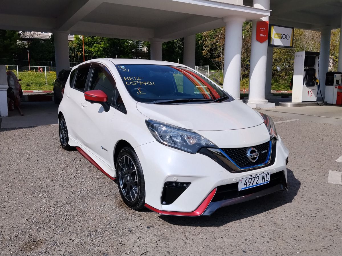 Nissan Note - фото 1